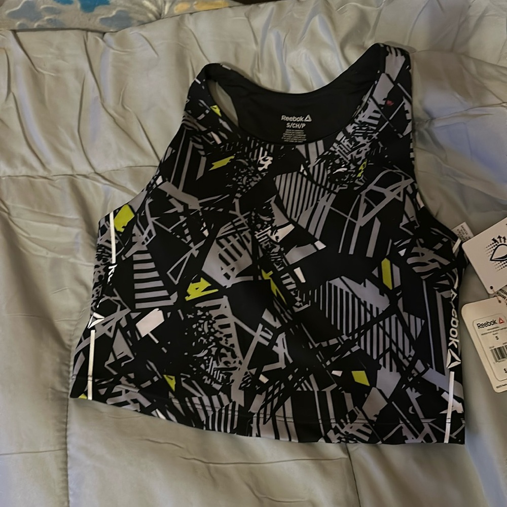 Women’s Reebok sports top